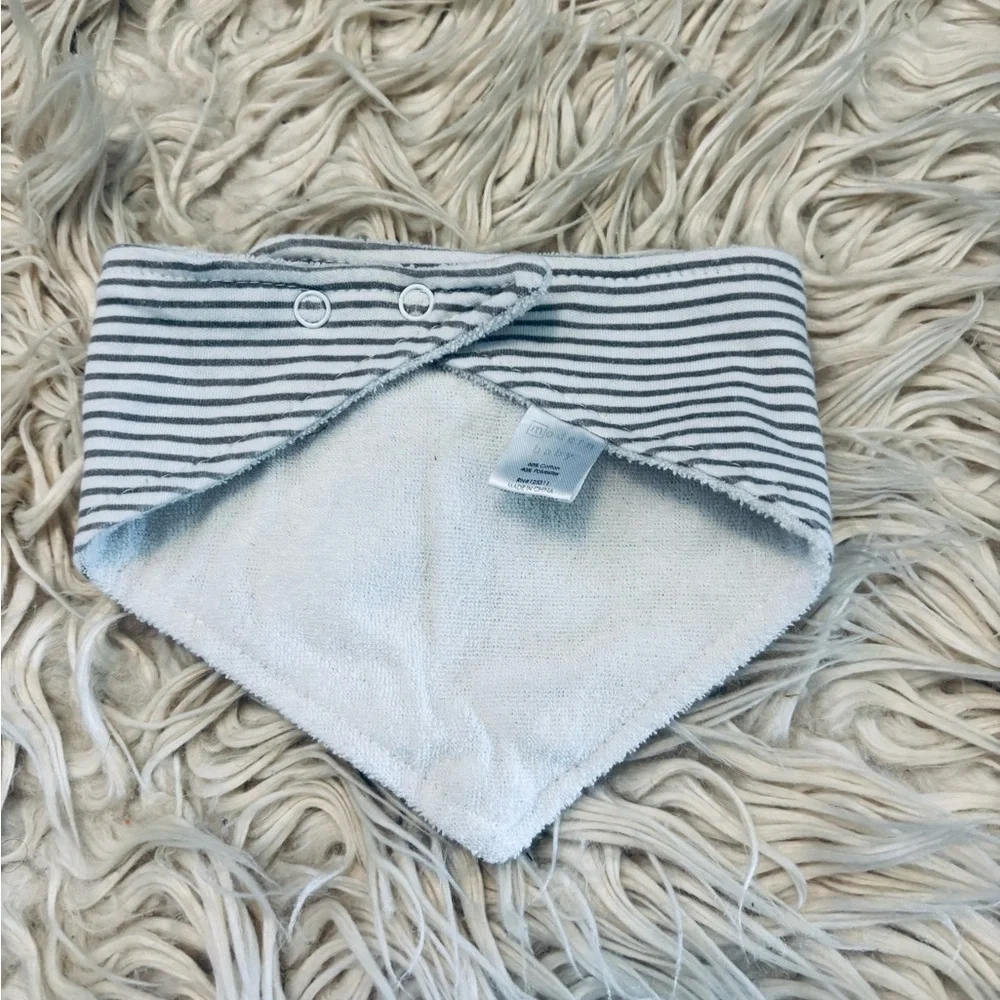 ❗️”bonjour” Modern Baby Striped Bandana Bib with 'Bonjour' Print